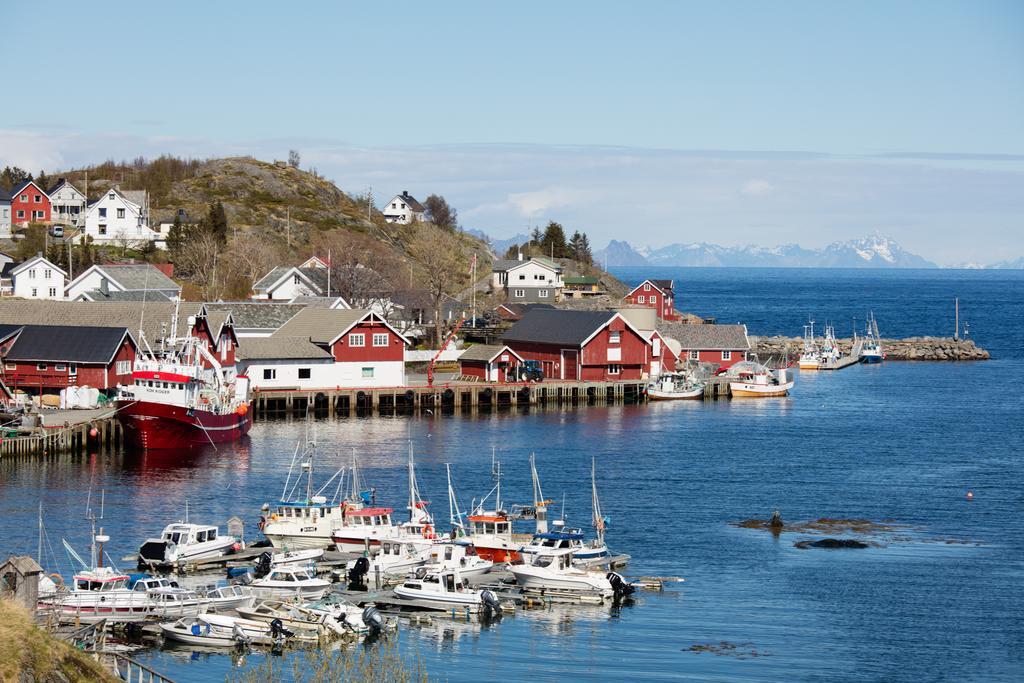 Hotell Lofoten Rorbuhotell 3*