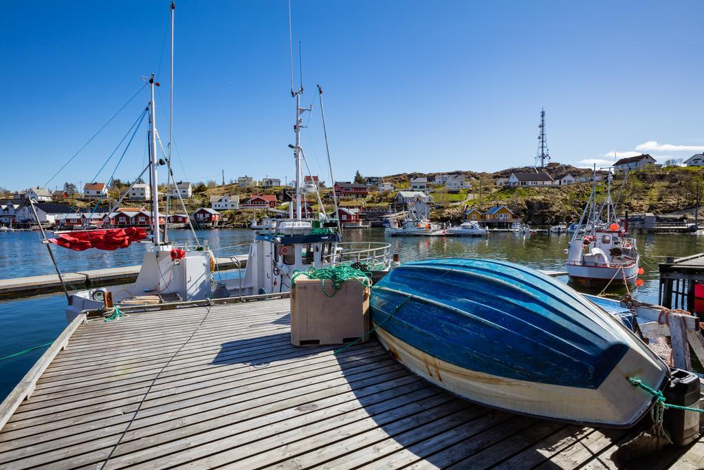 Lofoten Rorbuhotell Hotell 3*