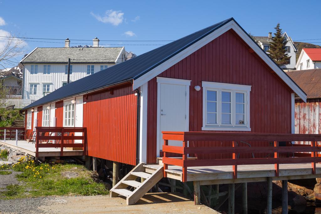 Lofoten Rorbuhotell 3*